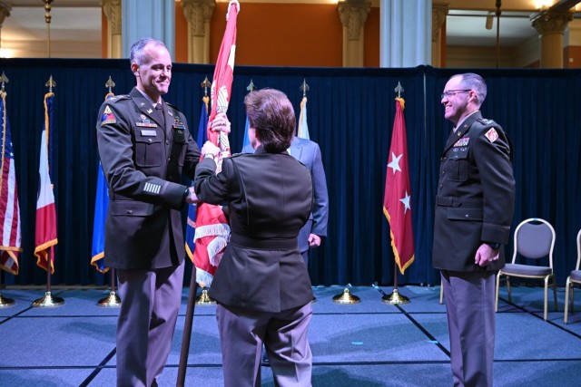 Swenson assumes command of the Corps of Engineers, St. Paul District
