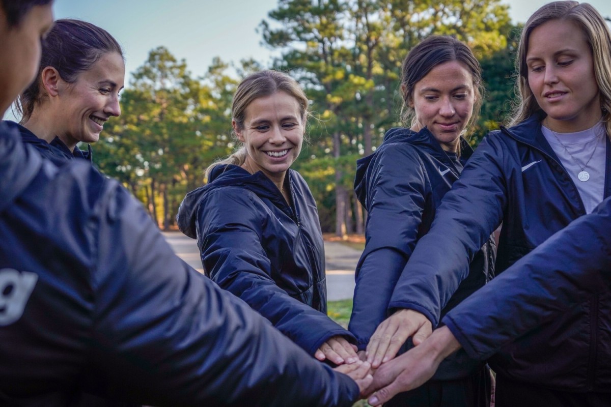 Fort Bragg Women’s Team Heads off to the Army TenMiler Article The