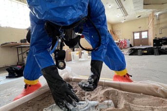 EOD officer overcomes ruptured Achilles tendon to excel at Army Combat Fitness Test