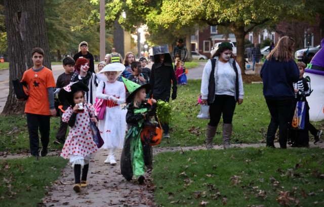 Trick-or-treaters will be out collecting treats Oct. 31, 2022, and Fort Knox Safety officials are advising the community to stay safe when going door-to-door.