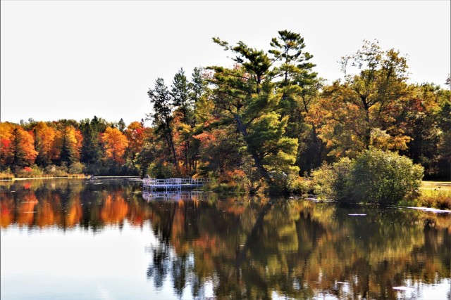 2022 Fall Colors at Fort McCoy&#39;s Swamp Pond