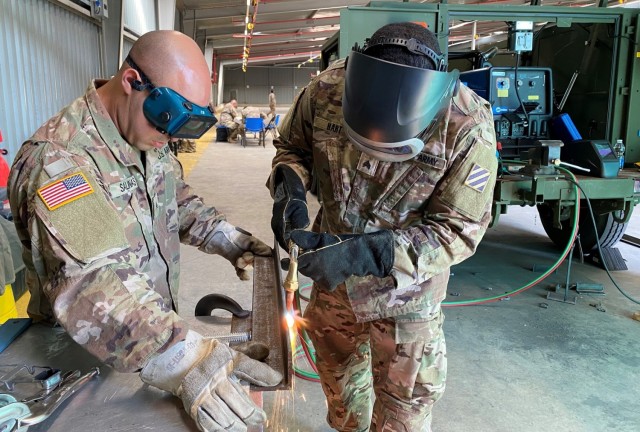 Support from deployed 3rd ID maintenance company invaluable to APS-2 operations in Europe