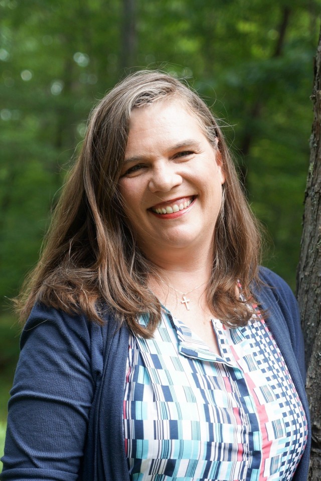 Bestselling author Hallee Bridgeman to discuss latest books at Barr Nov. 17
