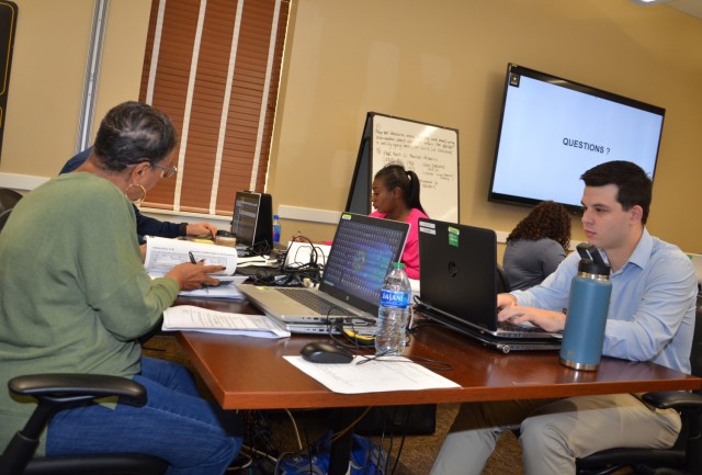 Training course sets path for new contracting interns