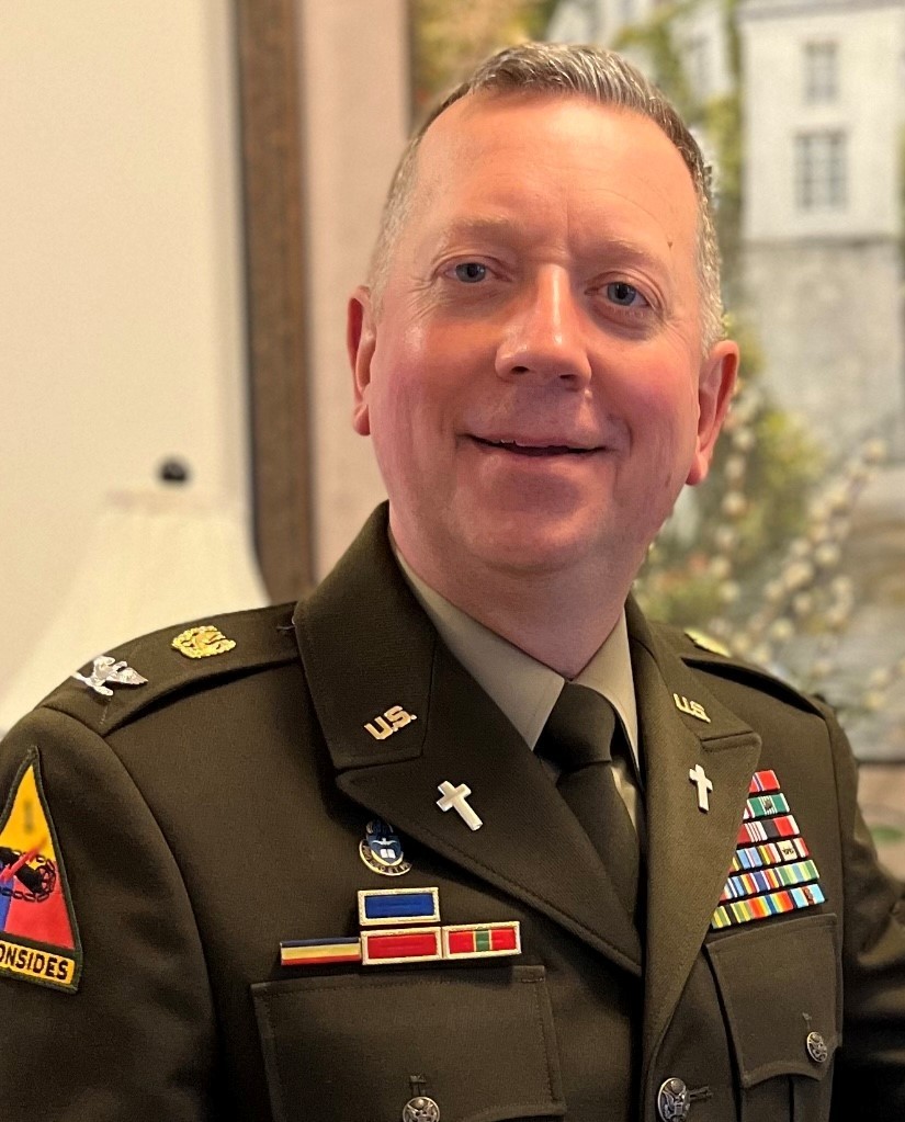 imcom-europe-s-command-chaplain-looks-back-at-nearly-26-years-of