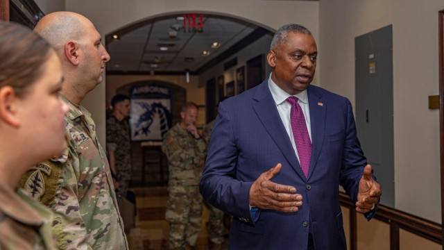 Secretary of Defense Lloyd Austin III visits Fort Bragg to show appreciation for European deployers