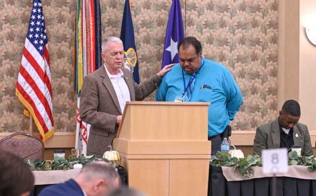 Daryl Davis speaks at Army Chaplain Corps Religious Leader Symposium 9 Prayer Breakfast 