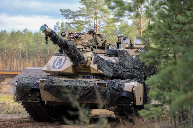 1-66 AR Tanks Roll Through Iron Wolf 22
