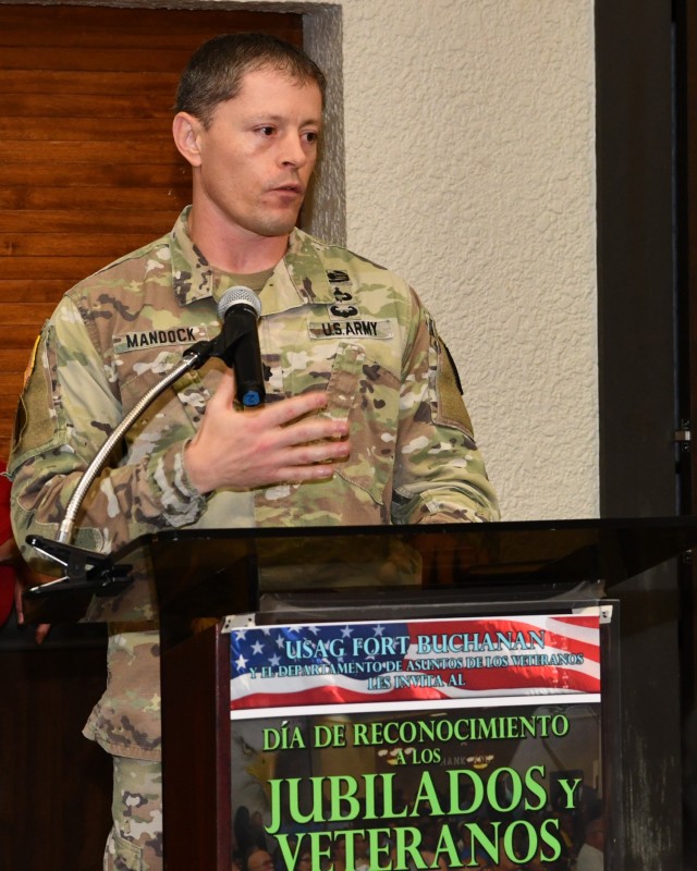 Deputy Garrison Commander Lt. Col. Brian Mandock thanked Retirees for their service and the sacrifices their families made during their military careers at the Retiree Appreciation Day event held November 10, 2022 at the installation’s Community Club and Conference Center.
