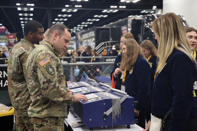 Soldiers bring Army story to thousands at annual National Future Farmers of America Convention