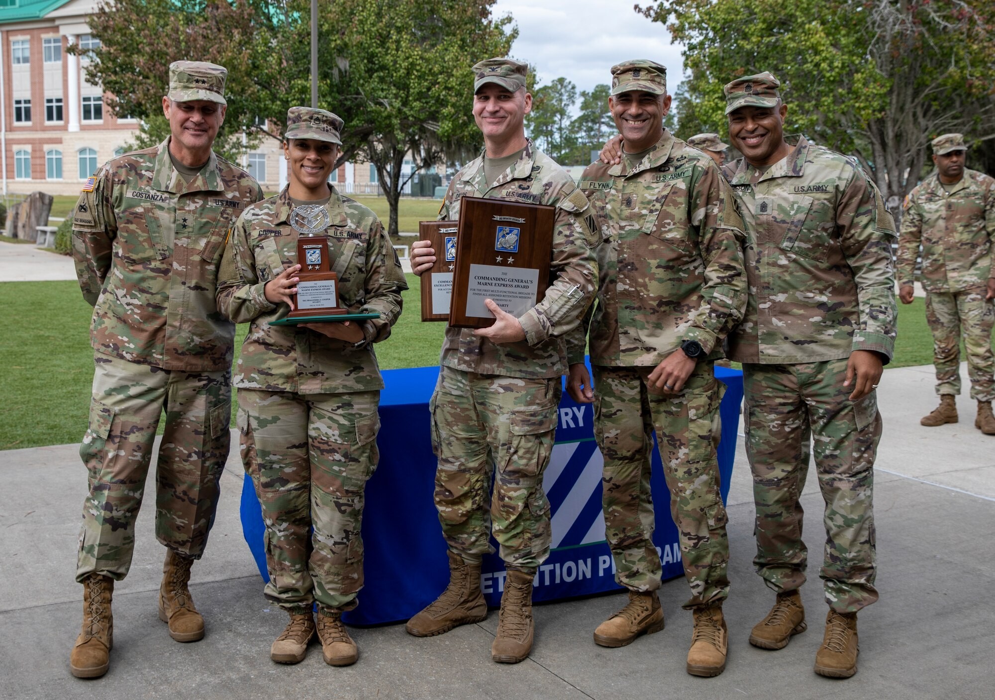 3rd Infantry Division Holds Retention Award Ceremony | Article | The ...