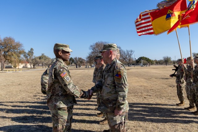 4-60th ADA reorganized under 1st Armored Division