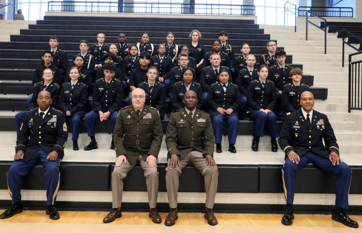 Army officers take message of service to high school students Article