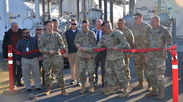 Game-changing refueling operations for JBLM helicopters