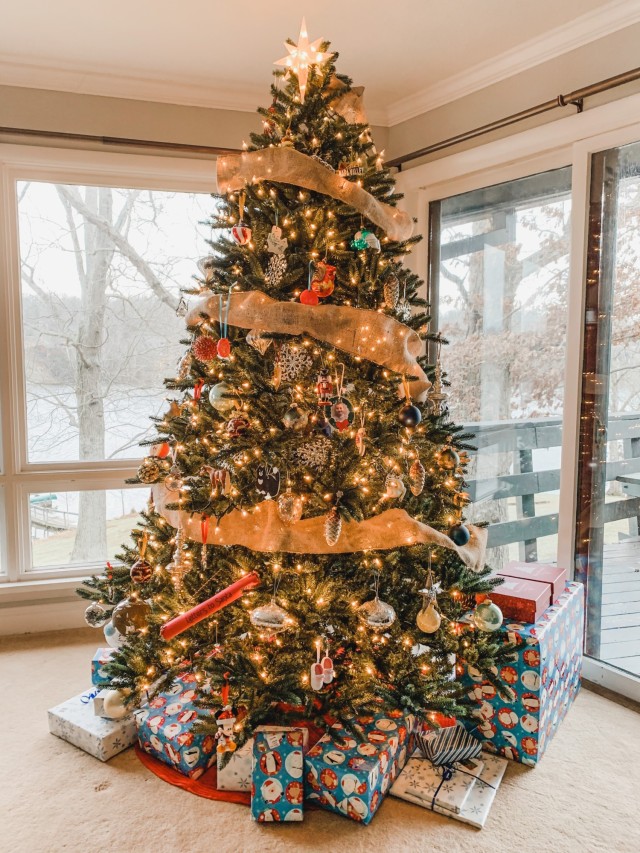 Between travel costs, family gatherings, office parties and gifts for loved ones, the holidays can be very expensive. The author explores a variety of ways to cut costs during the Christmas season.