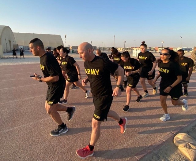 Aviation Soldiers volunteer to coach, lead functional fitness