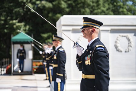 Soldiers from the 3d U.S. Infantry Regiment (The Old Guard) support an Army Full Honors Wreath-Laying at the Tomb of the Unknown Soldier at Arlington National Cemetery, Arlington, Va., Aug. 23, 2022. The wreath was laid by Gen. Pierre Schill, chief of staff, French Army.