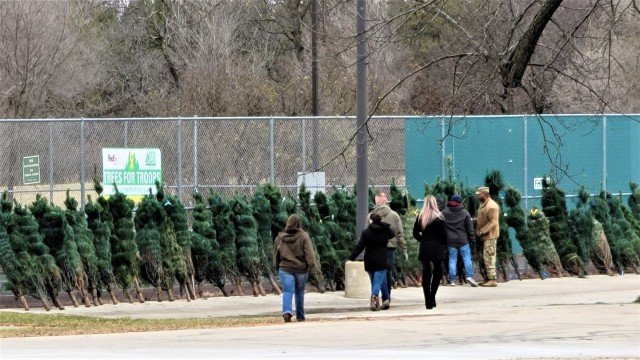 Dozens of Christmas trees donated to Fort McCoy troops during 2022 Trees for Troops event