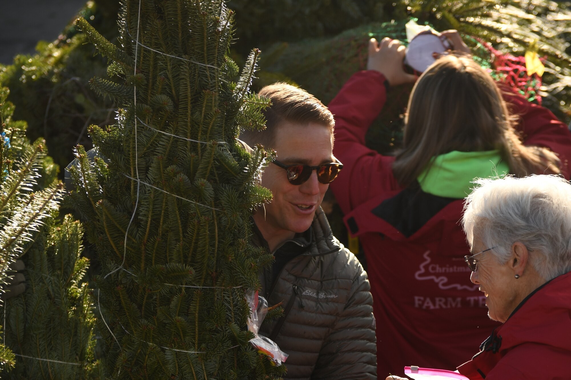 NY National Guard Soldiers Share Holiday Spirit Article The United