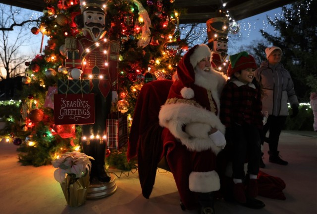 Annual tree lighting ceremony delivers musical merriment and festive fun