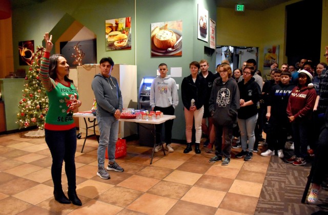 Presidio of Monterey helps DLIFLC students create plan to alleviate holiday stress