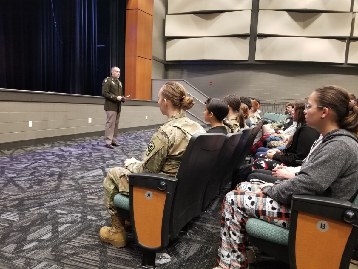 Amc Chief Of Staff Shares Military Experience With Grissom Jrotc Cadets Article The United 7150