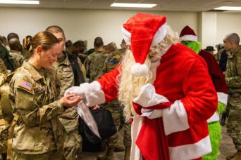 The Fort Sill holiday exodus begins