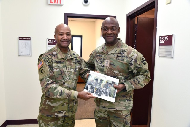 Combined Arms Center commanding general visits MEDCoE