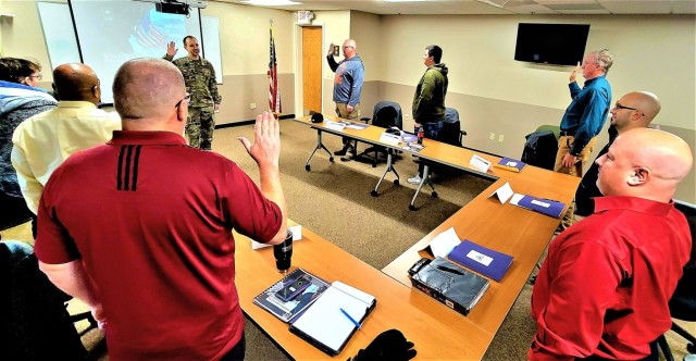 Garrison commander supports new team member onboarding process at Fort McCoy DHR