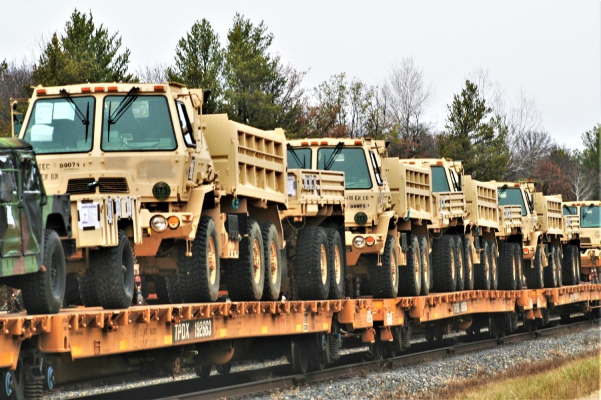 Photo Essay: 411th Engineer Company equipment deployment by rail ...