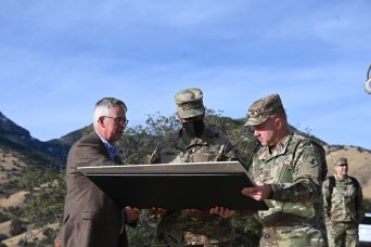 TRADOC commanding general visits Fort Huachuca, Army's first multi-domain training range