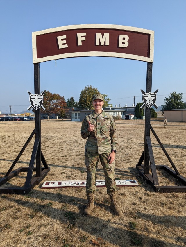 Public Well being Exercise-San Diego Soldier Earns Professional Subject Medical Badge | Article