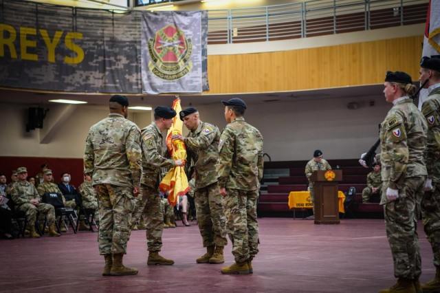 Camp Humphreys bids farewell to Lemon, welcomes Drummond in change of responsibility ceremony