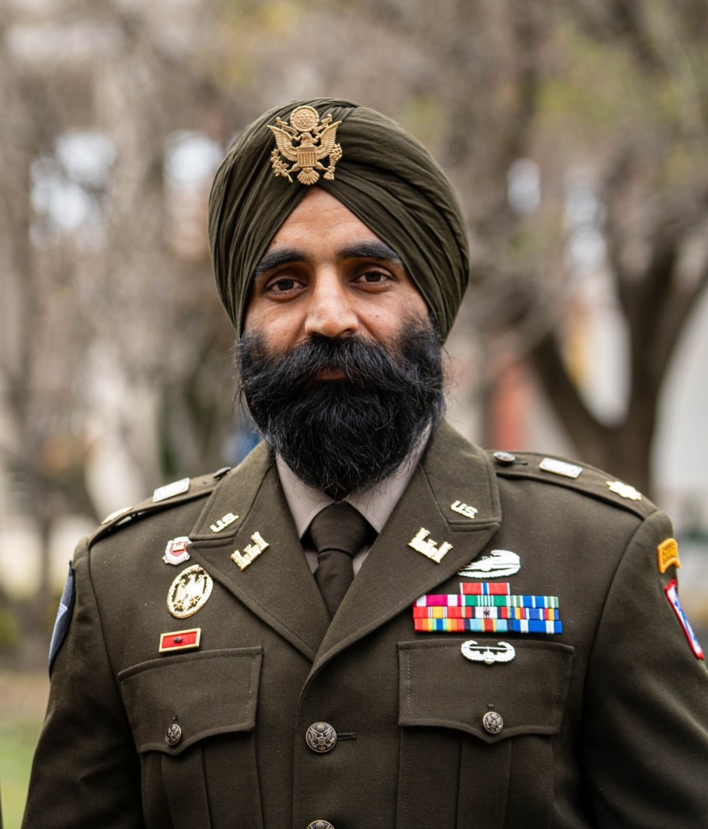 soldier-finds-balance-with-sikh-faith-and-army-service-article-the