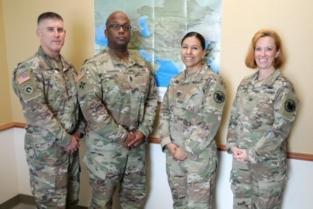 USARC public affairs leadership visit deploying soldiers