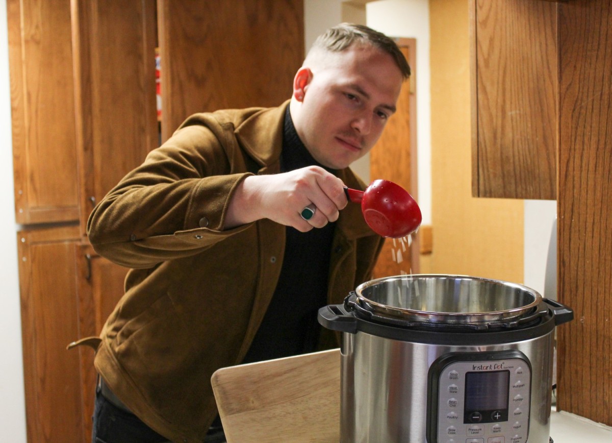 New reg helps Soldiers cook in barracks | Article - Army
