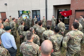 USASAC Commander visits SATMO team
