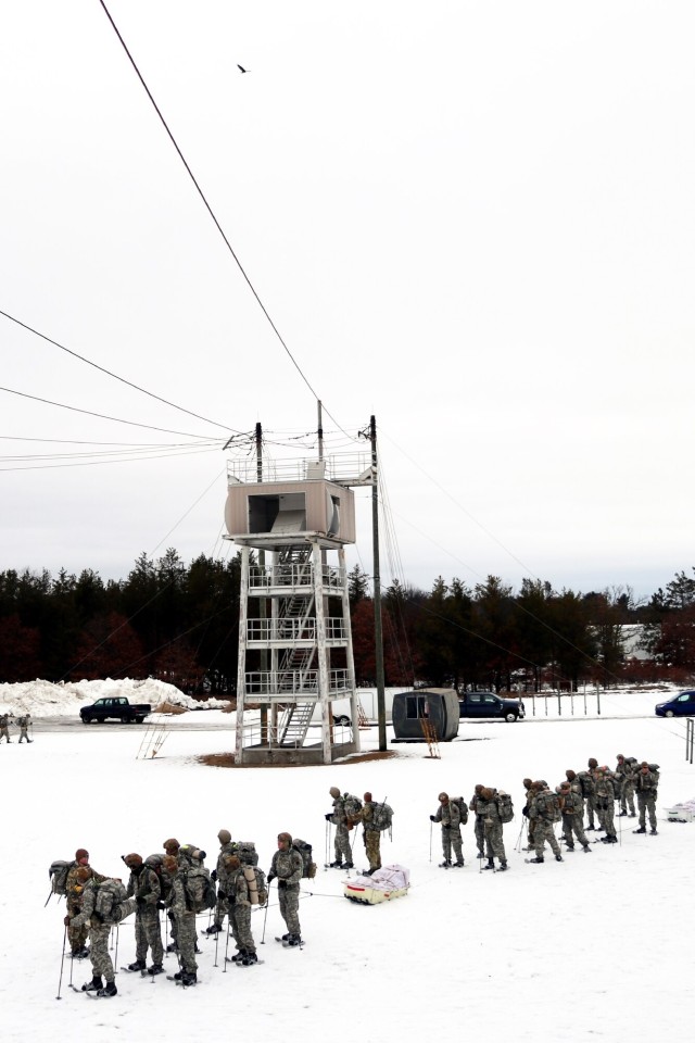 50 Airmen train in winter tactics, skills during January Cold-Weather Operations Course at Fort McCoy