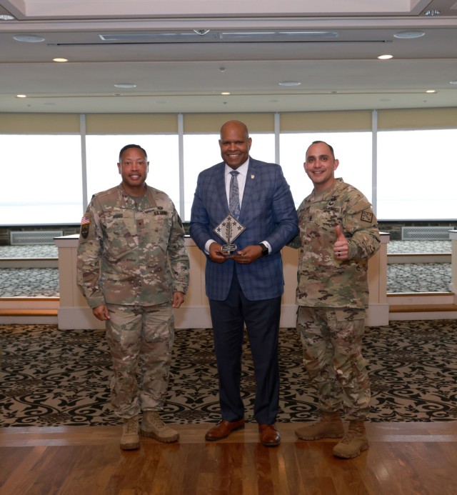 Defender of Liberty Award 2022