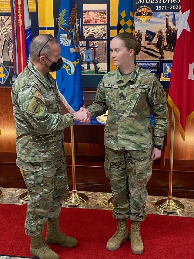 Military Intelligence Soldier recruits best friend for Wisconsin Army National Guard, receives award