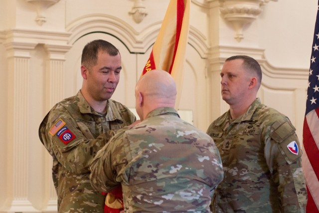 Seymour assumes responsibility as Fort Bragg Garrison’s command sergeant major