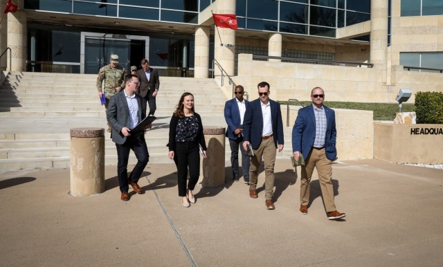 U.S. legislative representatives tour Fort Hood, visit leadership