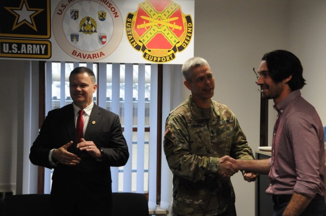 IMCOM-E recognizes excellence at Hohenfels