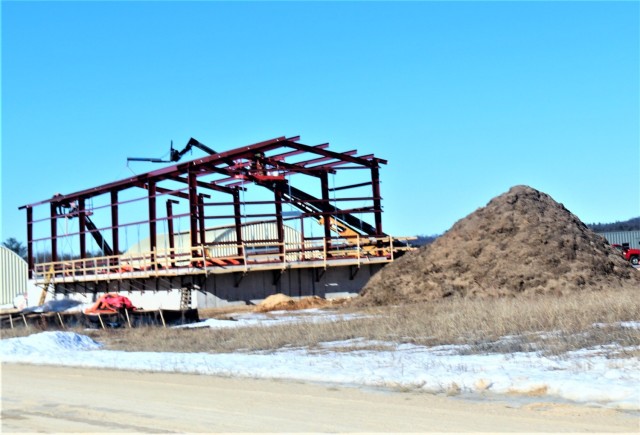 Construction underway for new C-17 load trainer facility at Fort McCoy&#39;s Young Air Assault Strip