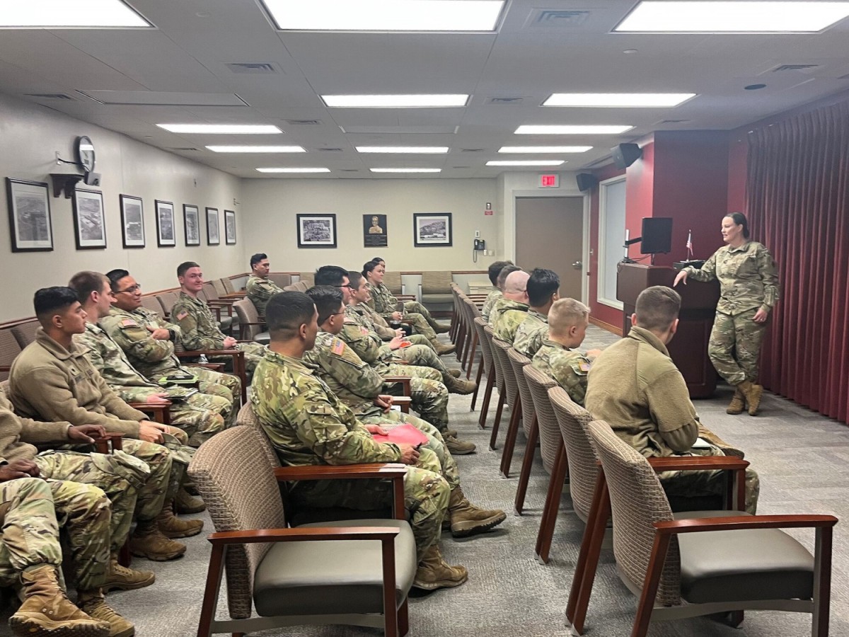 MEDCoE Command Chief Warrant Officer promotes Army Medicine in Colorado ...