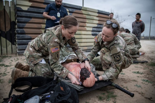 New training course gives medics, nurses hands-on experience in austere environment
