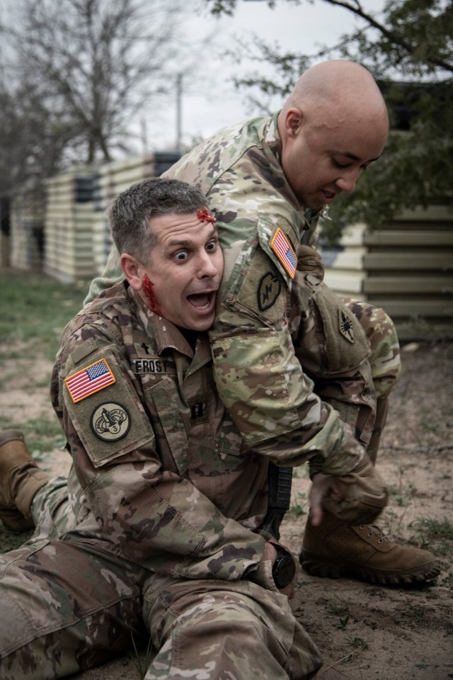 New training course gives medics, nurses hands-on experience in austere environment