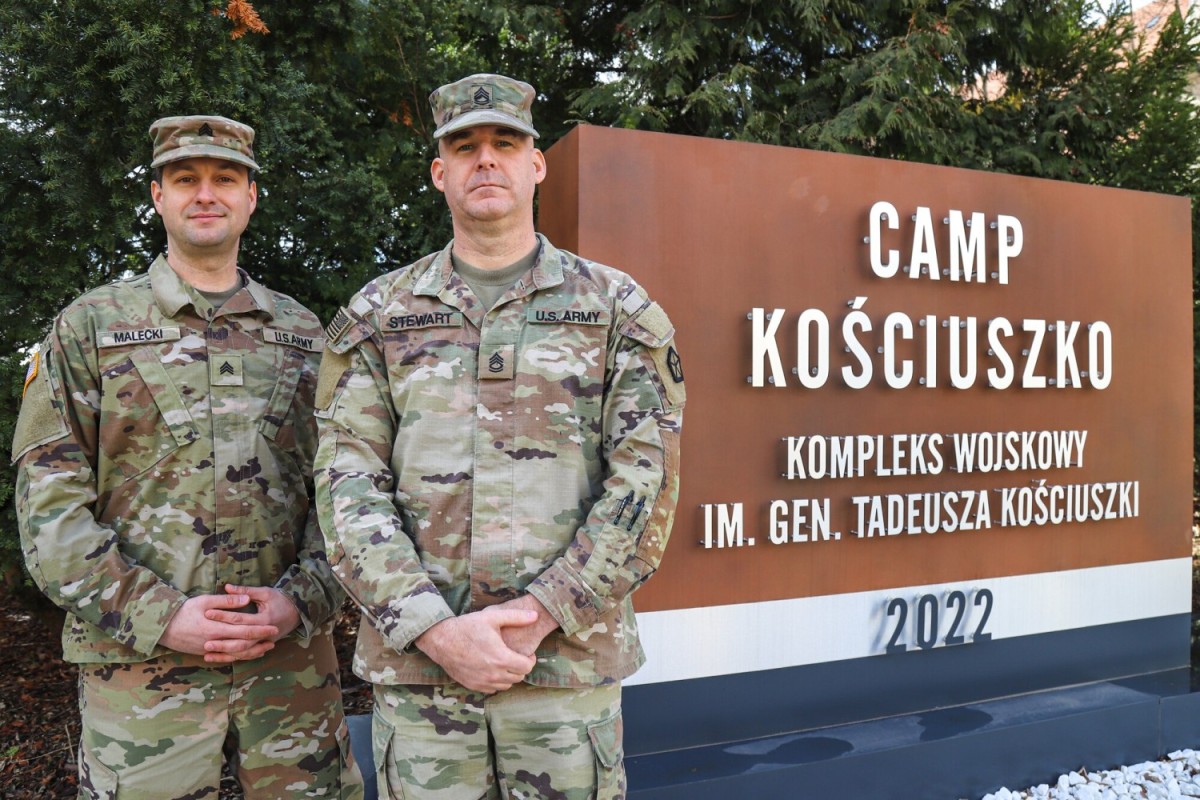 Pierwsi żołnierze USA na stałe przybyli do Polski |  Artykuł