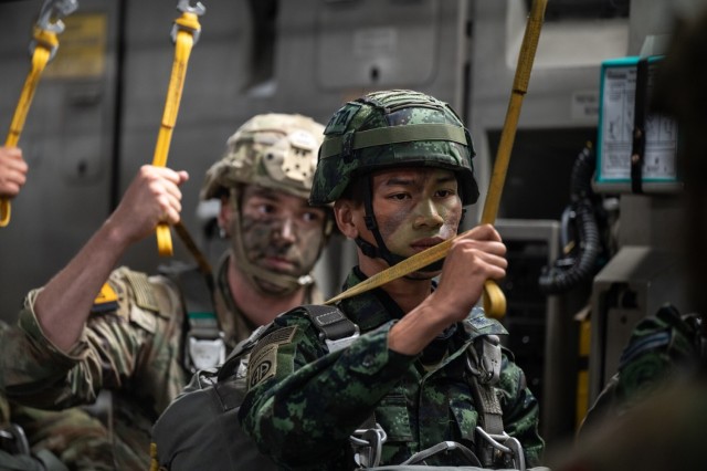PACAF, AMC deliver over 600 US Army, RTA jumpers