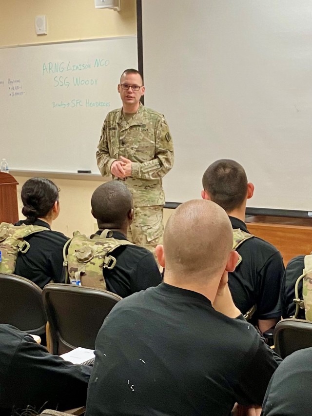 National Guard Liaison Noncommissioned Officer, Sgt. 1st Class Lucas Hendricks provides an introductory brief to new Army National Guard Trainees